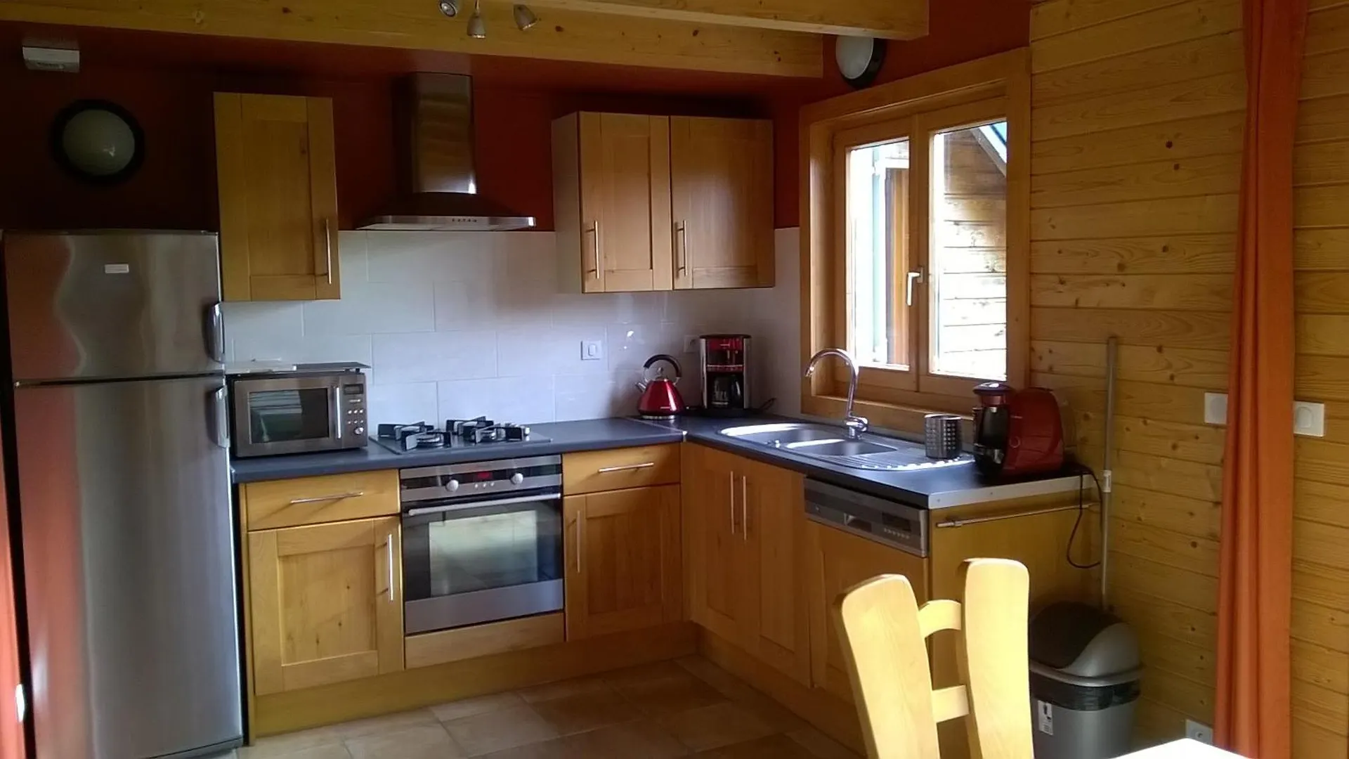 Holiday home Roc'H Vraz, Maison En Bois Entre Paimpol Et Brehat - 300M Mer Et Gr34 Ploubazlanec