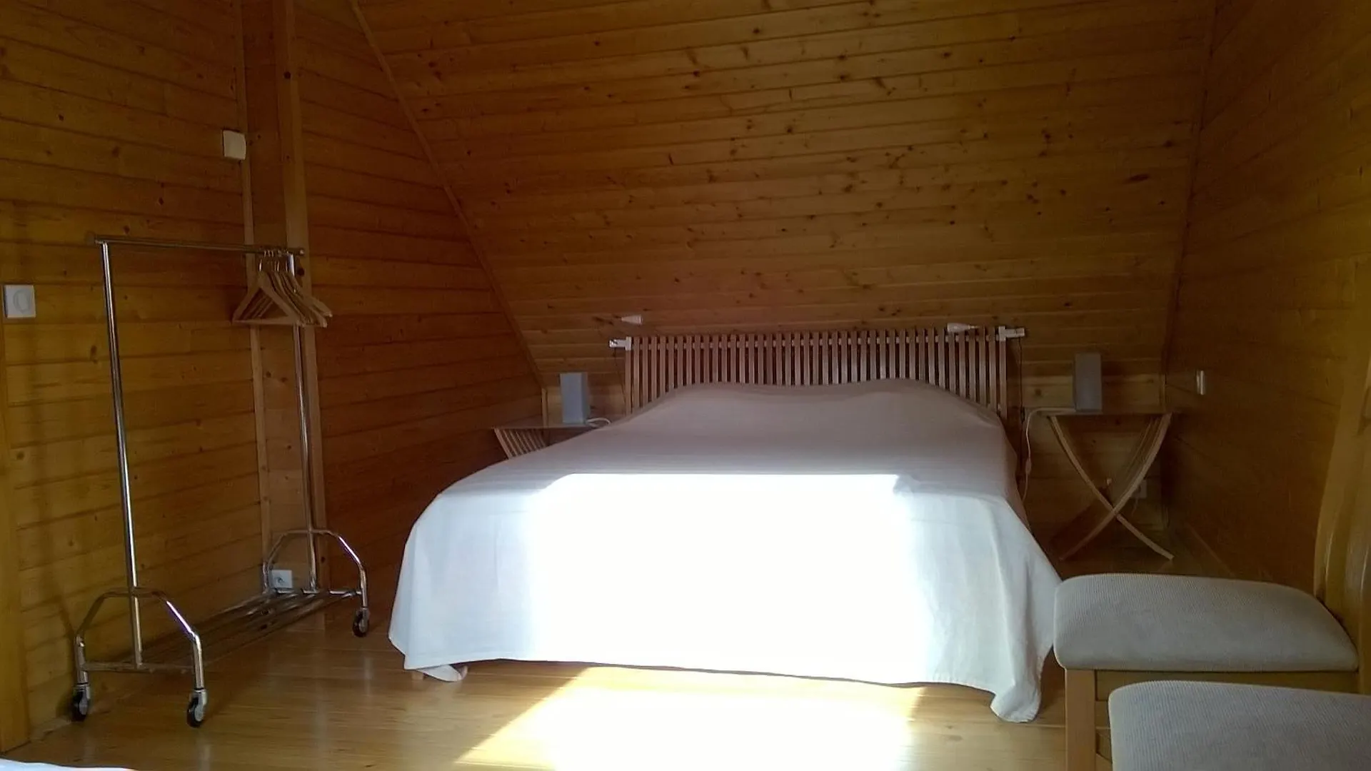 Holiday home Roc'H Vraz, Maison En Bois Entre Paimpol Et Brehat - 300M Mer Et Gr34 Ploubazlanec